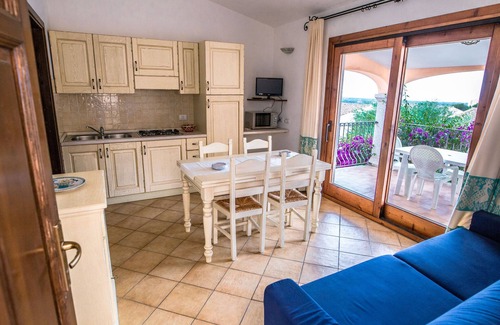 Badesi Apartment | Apartment in Badesi with Swimming Pool