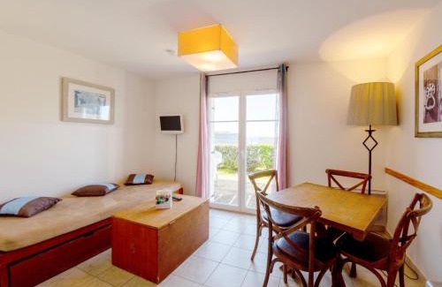 Saint-Nic House | Apartment in Brittany near Pentrez Beach