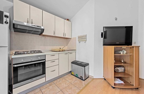 Rab Town Apartment | Apartment in Supetarska Draga near Sandy Beach