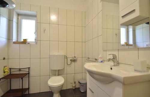 Cove Parja Apartment | Apartment in Knin near Knin Fortress