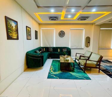 Lahore Apartment | Apartment In Lahore by The Royal Escape