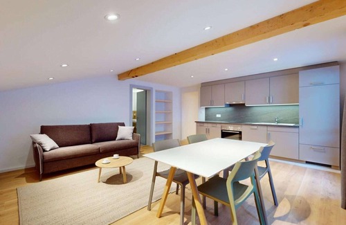 Les Mayens-de-Sion Apartment | Apartment in Les Agettes with ski storage