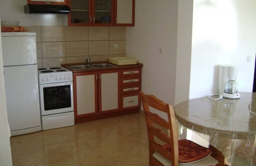 Lopar Apartment | Apartment in Lopar with Terrace, Air condition, WIFI (568-2)