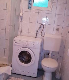 Lopar Apartment | Apartment in Lopar with Two-Bedrooms 3