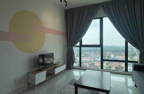 Central District Apartment | Apartment In Mid-Valley Southkey/1 Bedroom/3 Pax