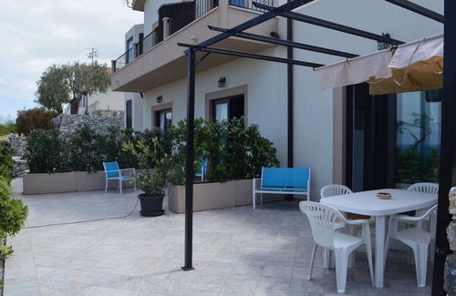 Province of Messina Apartment | Apartment in olive grove with sea view