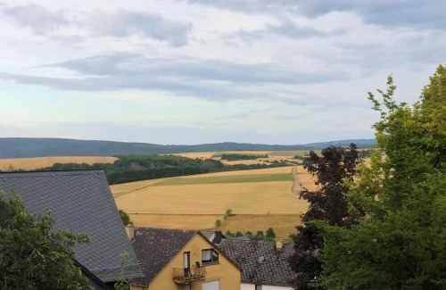 Pellingen Apartment | Apartment in Pellingen near Trier & Nature Park