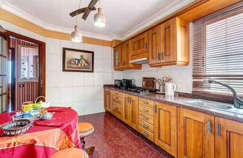 Radazul Apartment | Apartment in Radazul with Stunning Sea Views