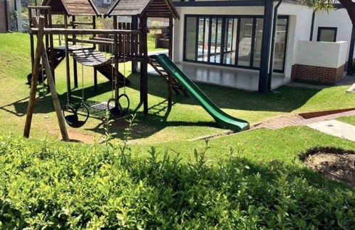 Randpark Ridge Apartment | Apartment in randburg