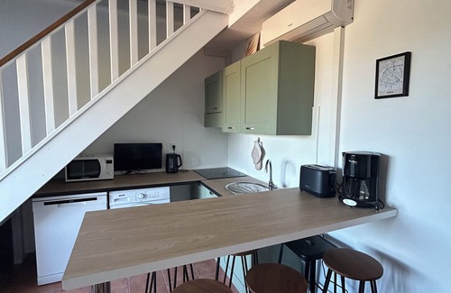 Moriani-Plage Apartment | Apartment in residence with swimming pool and private beach