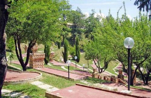 Montelparo Apartment | Apartment in Residence La Ginestra in Montelparo