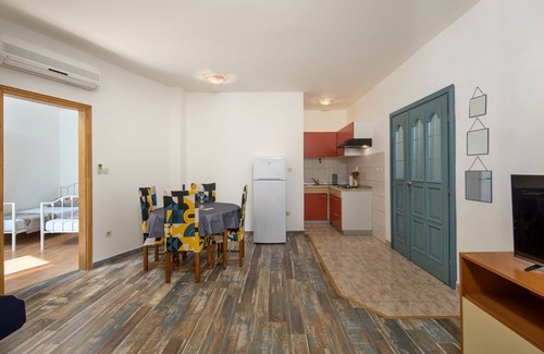 Rab Town Apartment | Apartment in Supetarska Draga with Seaview, Balcony, Air condition, WIFI (3321-1)