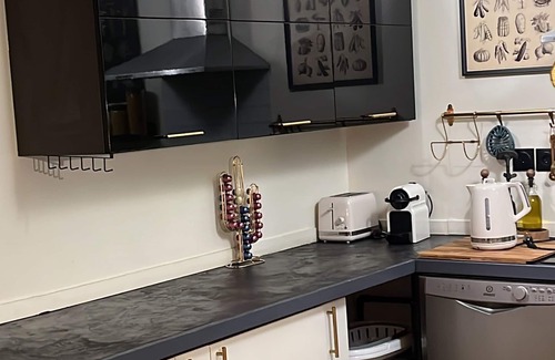 Montpellier City-Centre Apartment | Apartment in the historic center of Montpellier