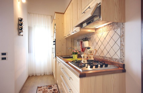 Laureana Cilento House | Apartment in villa with swimming pool