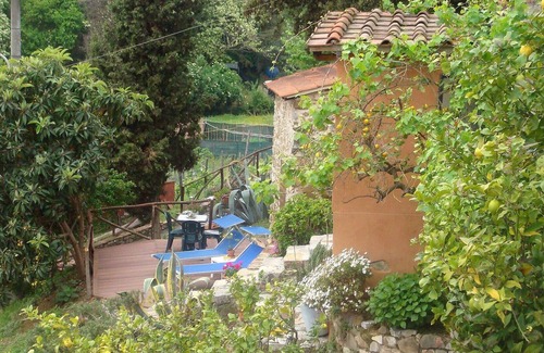Massarosa House | Apartment in villa with pool, internet, TV, terrace, panoramic view, parking, close to Viareggio