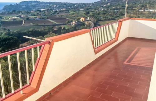Coccorino Apartment | Apartment Gaetano in Santa Maria di Ricadi - 4 persons, 2 bedrooms