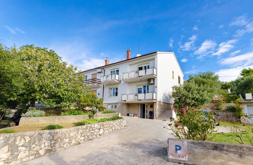 Banjol Apartment | Apartment Ivanka (66801-A1) - Banjol - island Rab