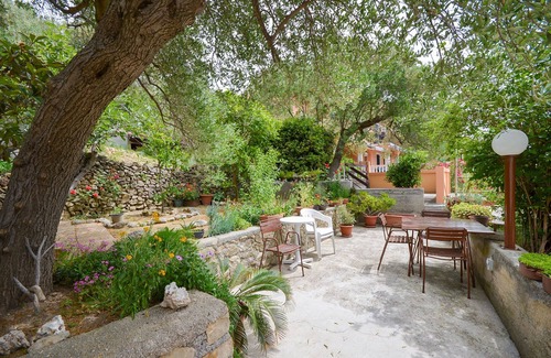 Banjol Apartment | Apartment Ivanka (66801-A1) - Banjol - island Rab