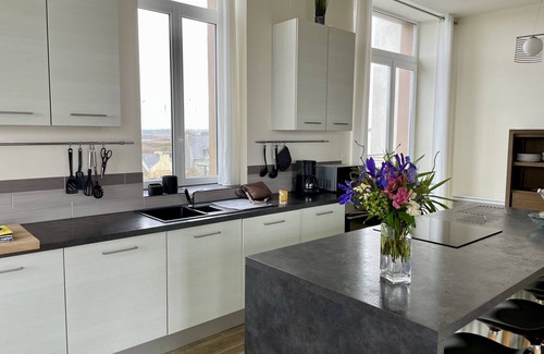 Le Conquet Apartment | Apartment Kereon - 180-degree sea view!