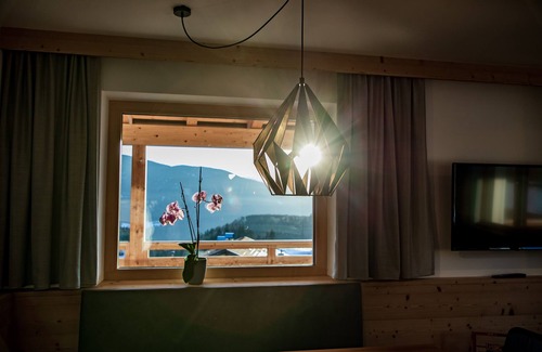 Terento Apartment | Apartment "Kieserhof Berg" with Mountain View, Private Terrace & Wi-Fi