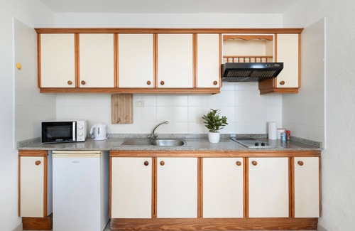 Puerto Naos Apartment | Apartment 'La Bayana - 2' with Sea View, Shared Pool and Wi-Fi