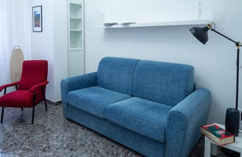 Porto San Giorgio Apartment | Apartment "La Roscia House" with Balcony & Wi-Fi