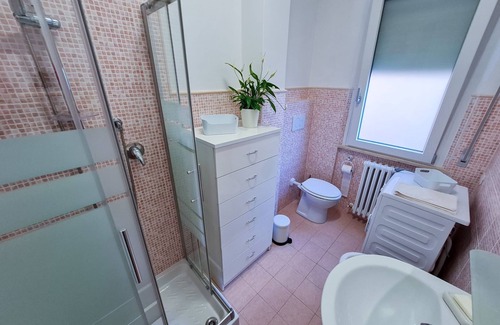 Porto San Giorgio Apartment | Apartment "La Roscia House" with Balcony & Wi-Fi