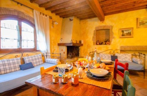 Poggiarello Apartment | Apartment La Tinaia by Interhome