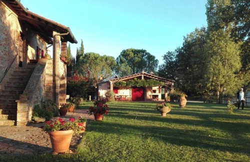 Ferretto House | Apartment "La Vecchia Fornace Casa Bianca" with Shared Pool & Wi-Fi