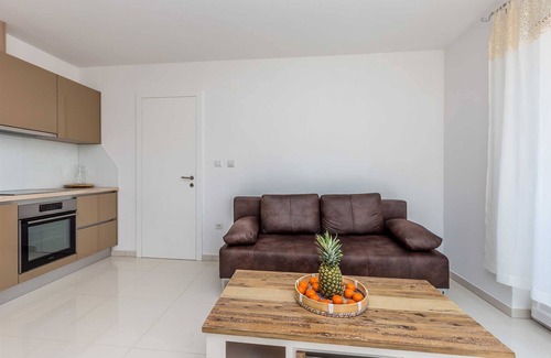 Njivice Apartment | Apartment LAGANINI III
