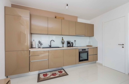 Njivice Apartment | Apartment LAGANINI III