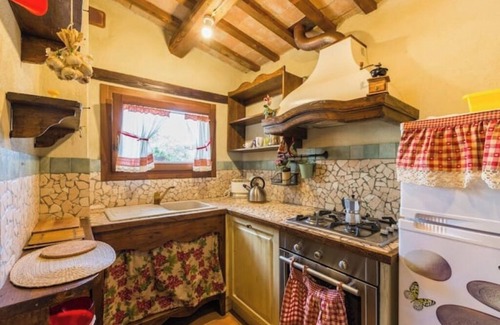 Mondavio House | Apartment "Le Rose" - Agriturismo Borgo la Rovere