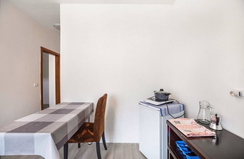 Levico Terme Apartment | Apartment "Levico Al Corso Apartments" with Mountain View