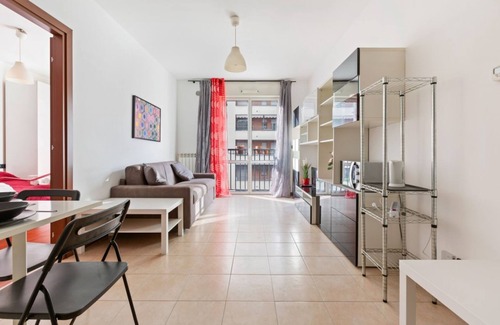 Lambrate Apartment | Apartment located in the Rubattino district in Milan, near the Esselunga di Rubattino