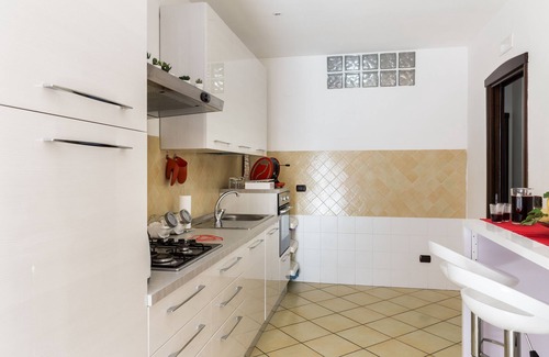 Vico Equense Apartment | Apartment located in Vico Equense, between the Sorrento Coast and the Amalfi Coast