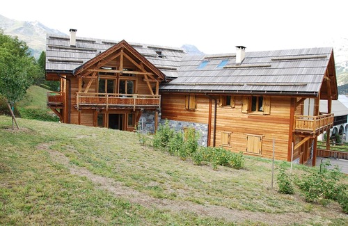 Puy-Saint-Vincent Apartment | Apartment LUPINS Puy Saint Vincent 1400 m