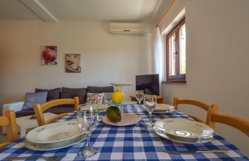 Obrovac Apartment | Apartment Mara-2 by Interhome