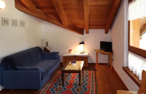 Calceranica al Lago Apartment | Apartment Maso Marini - Appartamento Cervo by Interhome