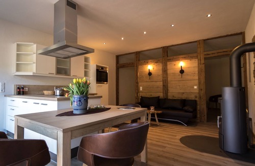 Alpirsbach Apartment | Apartment 'Maulbetsch' with Private Terrace, Private Garden and Wi-Fi