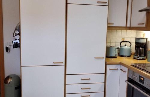 Gemarkung Oberdigisheim Apartment | Apartment 'Mayntz' Albjuwel' with Shared Terrace, Shared Garden and Wi-Fi