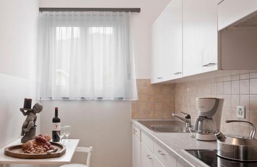 Ascona Apartment | Apartment Michèle - Utoring-5 by Interhome