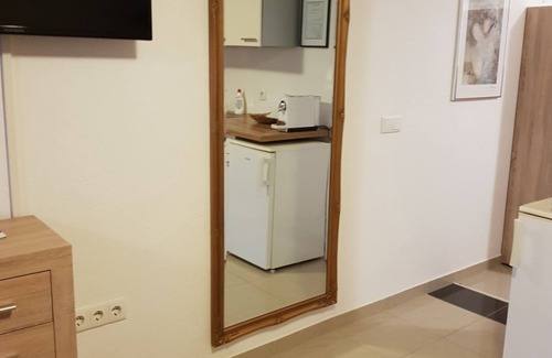 Municipality of Omisalj Apartment | Apartment Misel With Bedrooms With Terrace and sea View