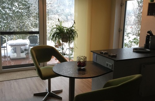 Burgthann Apartment | Apartment mit Burgblick im Grünen, Familie Held
