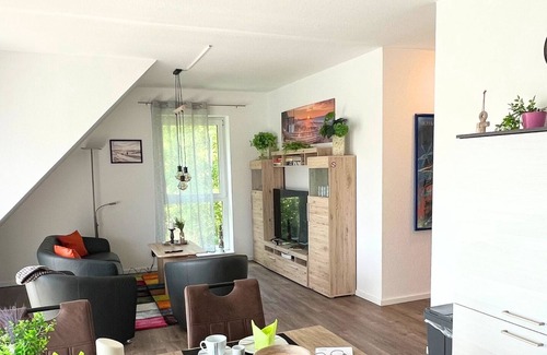 Papenburg Apartment | Apartment "Neptun" Papenburg 2SZ EBK Modern bathroom Large roof terrace New building WLAN