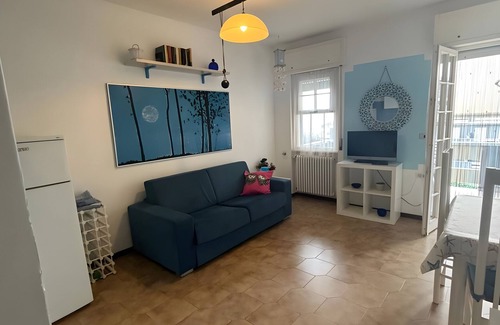 Silvi Marina Apartment | Apartment 'Nido D'alba' with Sea View, Private Terrace and Shared Garden