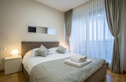 Znjan Apartment | Apartment Nika