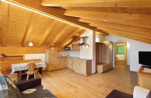 Vallarga Apartment | Apartment "Oberhof Panorama" with Mountain View, Balcony & Wi-Fi