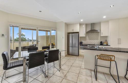 Mount Gambier Apartment | Apartment on Lake Terrace