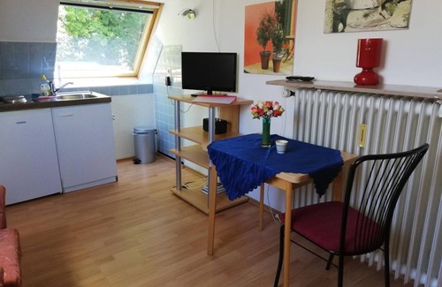 Bad Zwischenahn Apartment | Apartment Otterbäke, shower, WC - Ferienwohnungen Meeres-Brise - Weißer Weg 16
