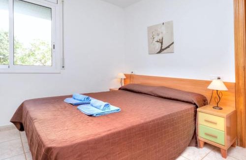 Llanca Apartment | Apartment Palmiers I-10 by Interhome